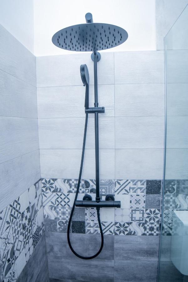 Apartament Luxor Lägenhet Turda Exteriör bild