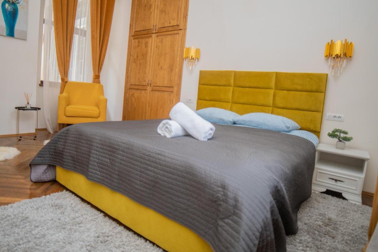 Apartament Luxor Lägenhet Turda Exteriör bild